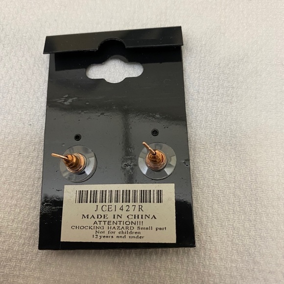 Cristallo Cubic Zirconia Pierced Earrings NIP - Picture 2 of 4